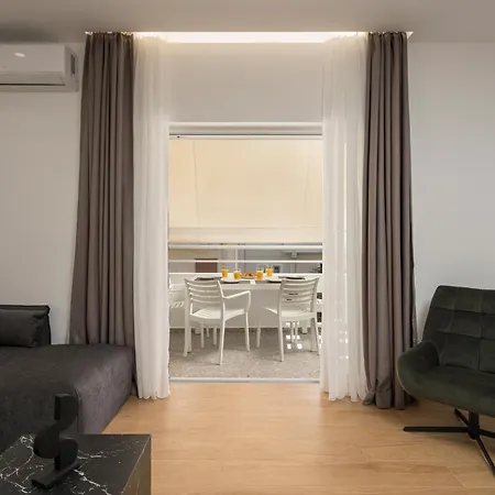 Be Crete - White Pearl Апартаменти *